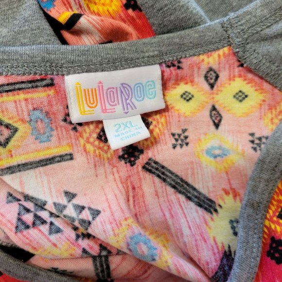 LulaRoe Multi-Colored Aztec Print Gray Long Sleeve Baseball Tee Women's 2XL 933 - Picture 5 of 5
